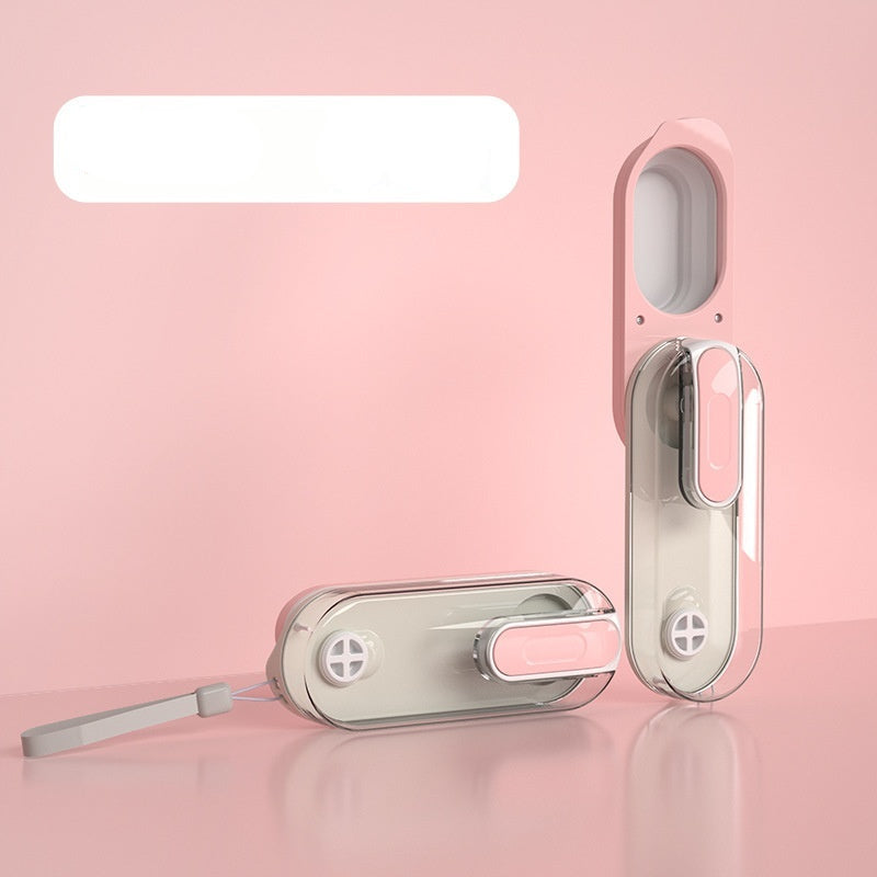 Praktische zusammenklappbare Wasserflasche für einfaches Reisen mit Haustieren