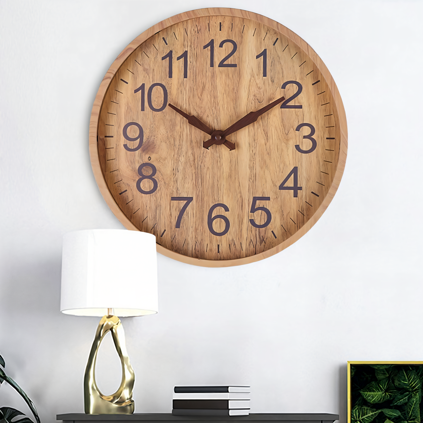Stilvolle hölzerne Wanduhr mit geräuschlosem Uhrwerk für Küche und Wohnzimmer