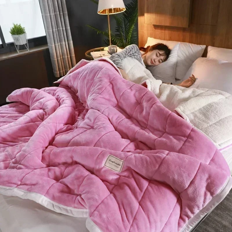 Luxusweiche Korallenfleece-Decke – Warme und gemütliche Flanell-Wohndecke für Herbst und Winter