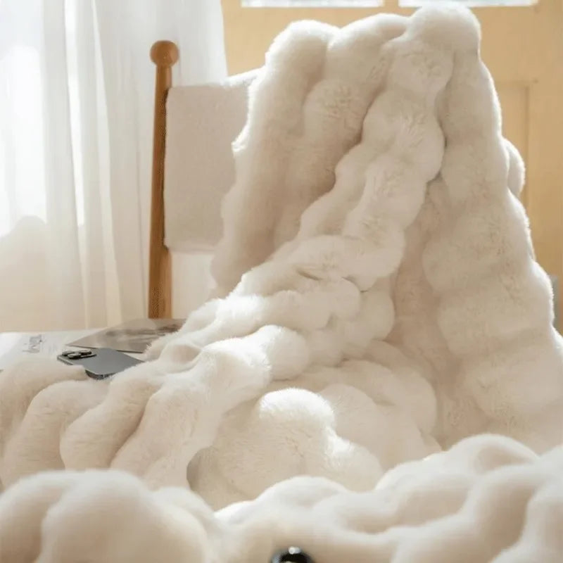 Luxuriöse Winterdecke für Bett und Sofa – Wendbares weiches Kunstfell für ultimativen Komfort