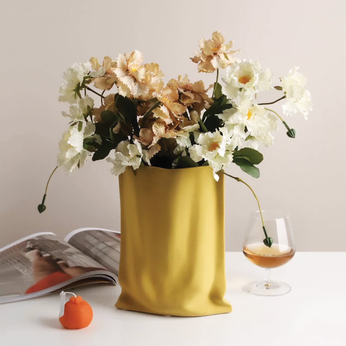 Elegante gefaltete Blumenvase | Perfekte zeitgenössische Dekoration für alle Ihre Räume