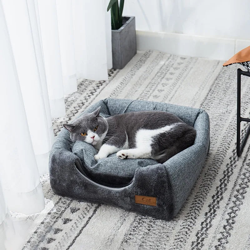 Luxus Geschlossenes Katzenhaus für Ultimative Wärme, Komfort und Sicherheit