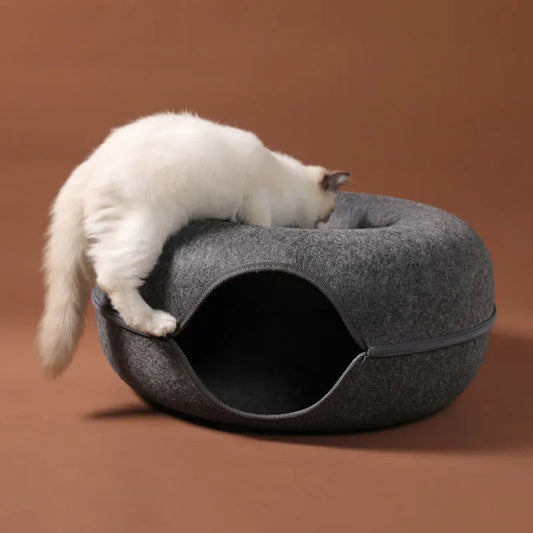 Luxus-Katzenbett für zwei mit interaktivem Tunnel für zusätzlichen Komfort und Spaß