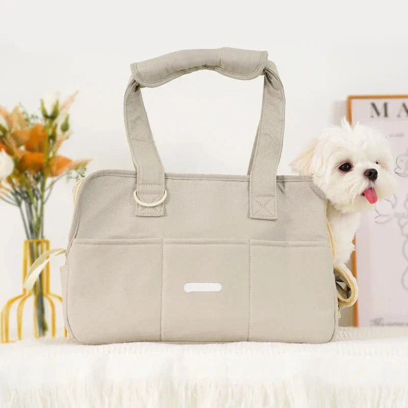 Tragtaschen für Hunde und Katzen - Komfort und Stil für Ihr Haustier