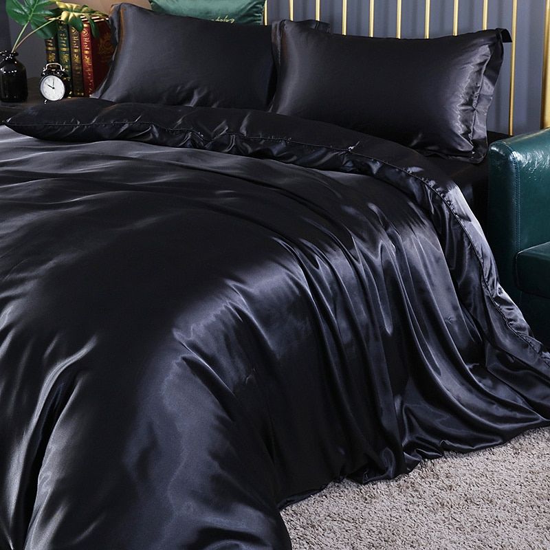 Elegantes 4-teiliges Bettwäsche-Set aus Seiden-Satin inklusive Bettbezug, Spannbettlaken und Kissenbezügen für ultimativen Komfort