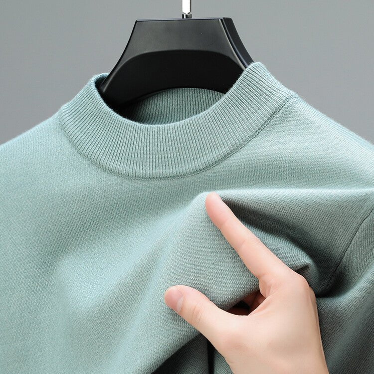 Matthias – Elegant and timeless knitted sweater for every occasion
