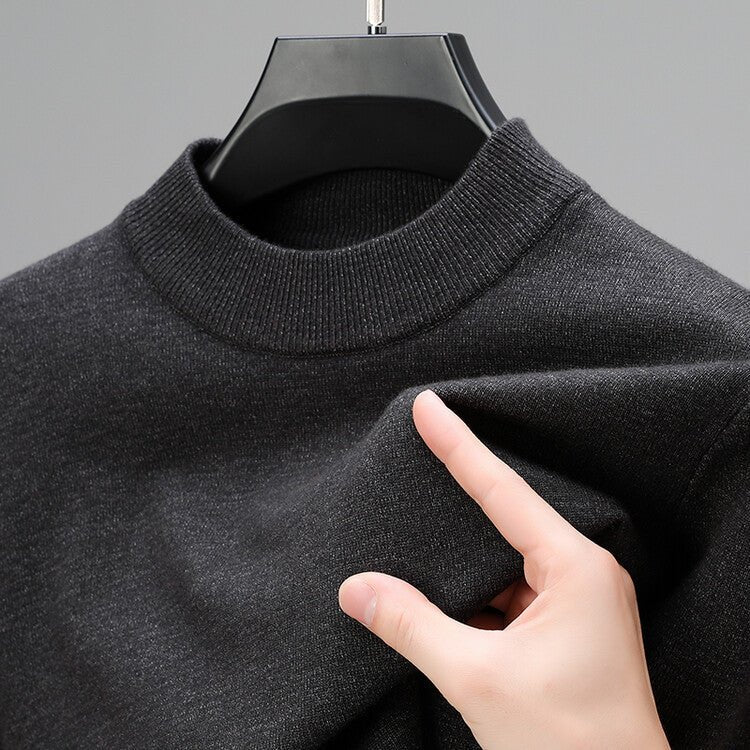 Matthias – Elegant and timeless knitted sweater for every occasion