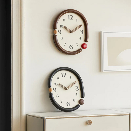 Horia - Elegante Luxus-Wanduhr für einen Hauch von Luxus in Ihrem Interieur