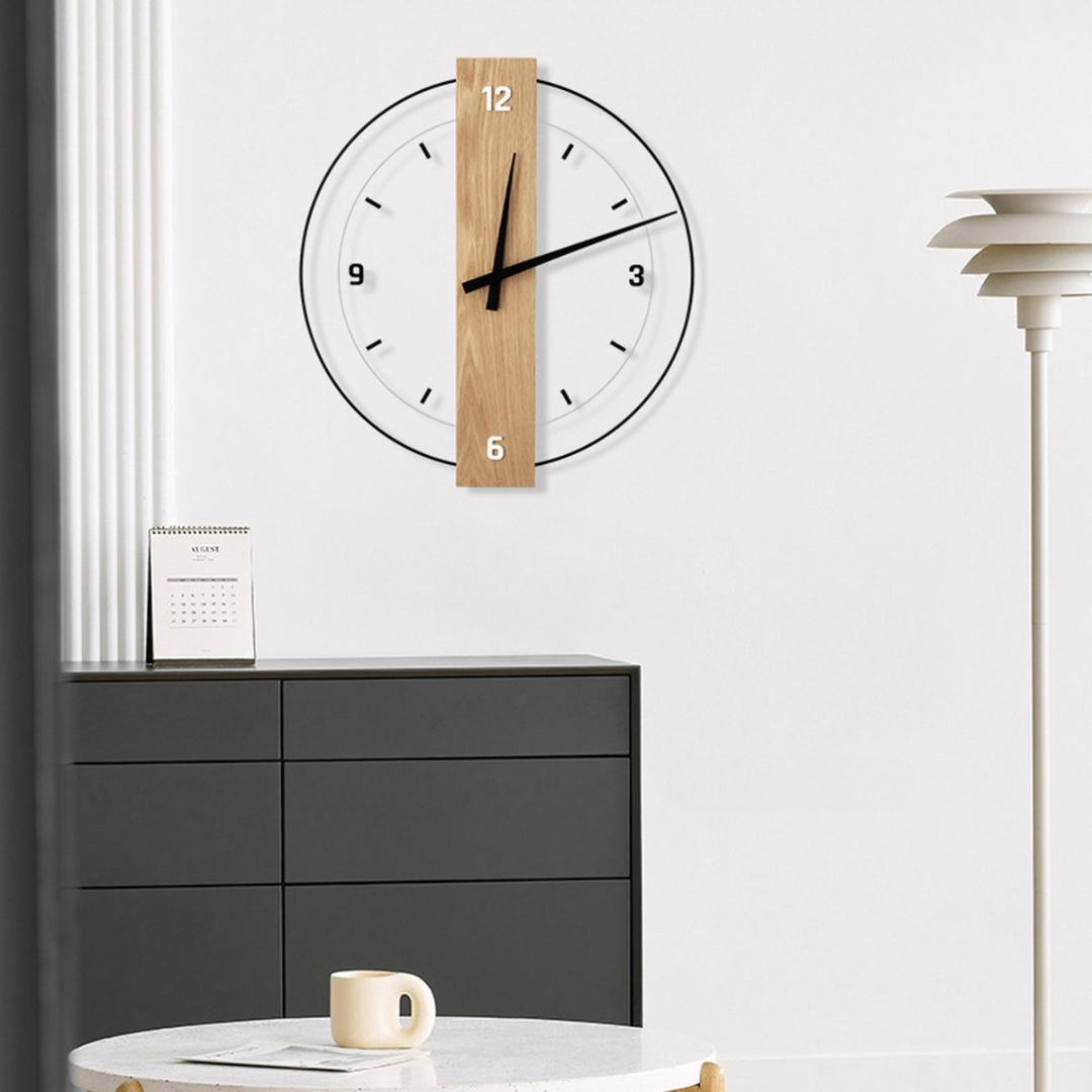 Aurra – Große leise Wanduhr für eine elegante Wohnzimmerdekoration