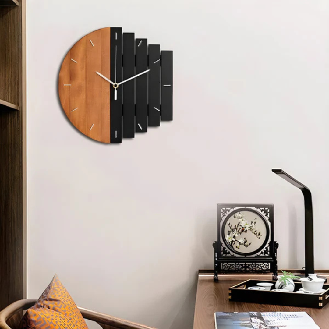 Vesper Luxe Große Holz-Wanduhr für ein stilvolles Wohnzimmer