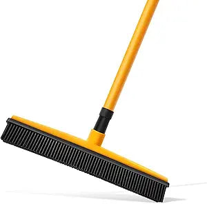 Vielseitiger Tierhaarfentferner mit Naturkautschuk für alle Oberflächen