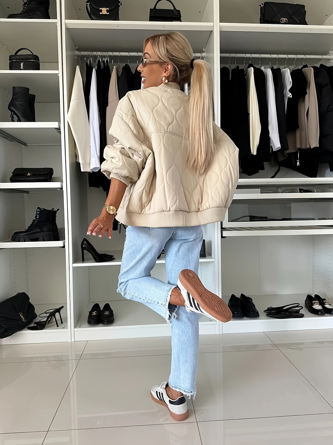 Women's Quilted Block Color Puffer Jacket | Warm Coat with Reversible Collar and Pockets - Perfect Season Starter for Spring and Autumn