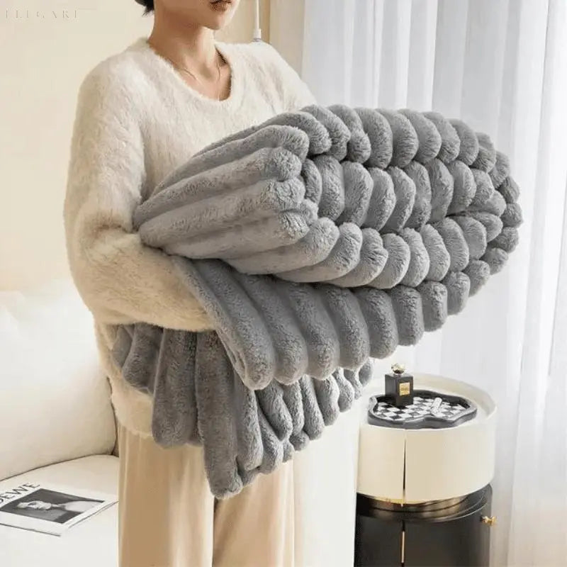 Ultimativer Komfort Luxe Superweiche Fleece-Decke mit hochwertigem Kunstschaffell für warme Umarmungen und gemütliche Atmosphäre