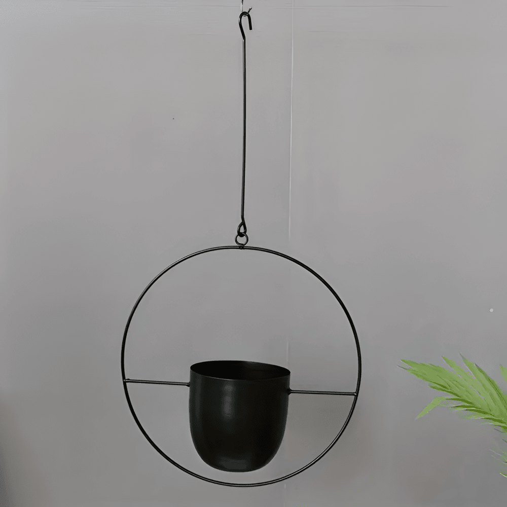Caelessa - Schlanker und eleganter Wandpflanzer für ein modernes Interieur