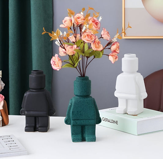 Larissa - Moderner Roboter-Design Geflochtener Blumentopf für eine Einzigartige Gartengestaltung