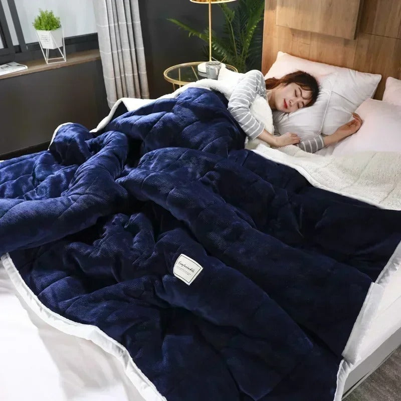 Luxusweiche Korallenfleece-Decke – Warme und gemütliche Flanell-Wohndecke für Herbst und Winter
