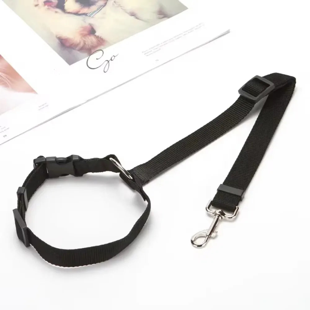 Verstellbarer Nylon-Hundegurt und Geschirr für sichere und komfortable Reisen