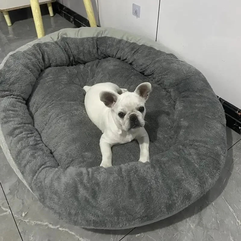 Bequemes warmes Hund- und Katzenbett