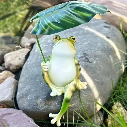 Prisca - bezaubernde Froschfigur auf Lotusblatt für Aquarium, Gartendekoration und Balkonornamente